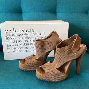 Pedro Garcia Heels